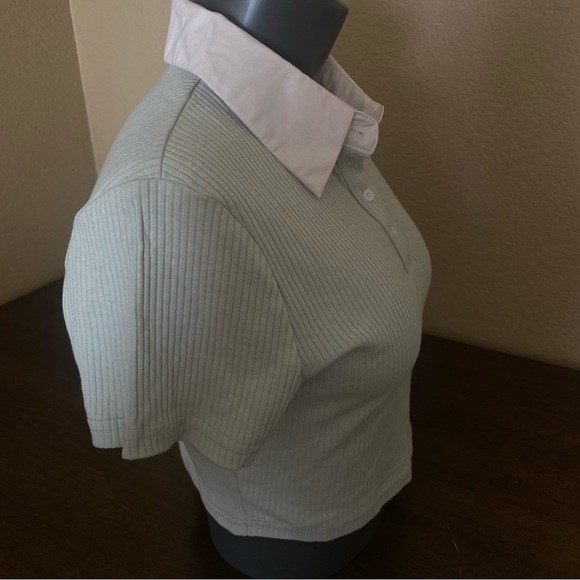 mint green top - Picture 5 of 6